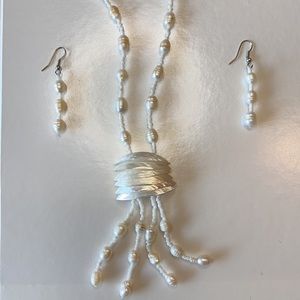 Island vibes necklace and jewelry set puka shell